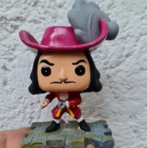 Capitán Garfio - maceta Funko Pop